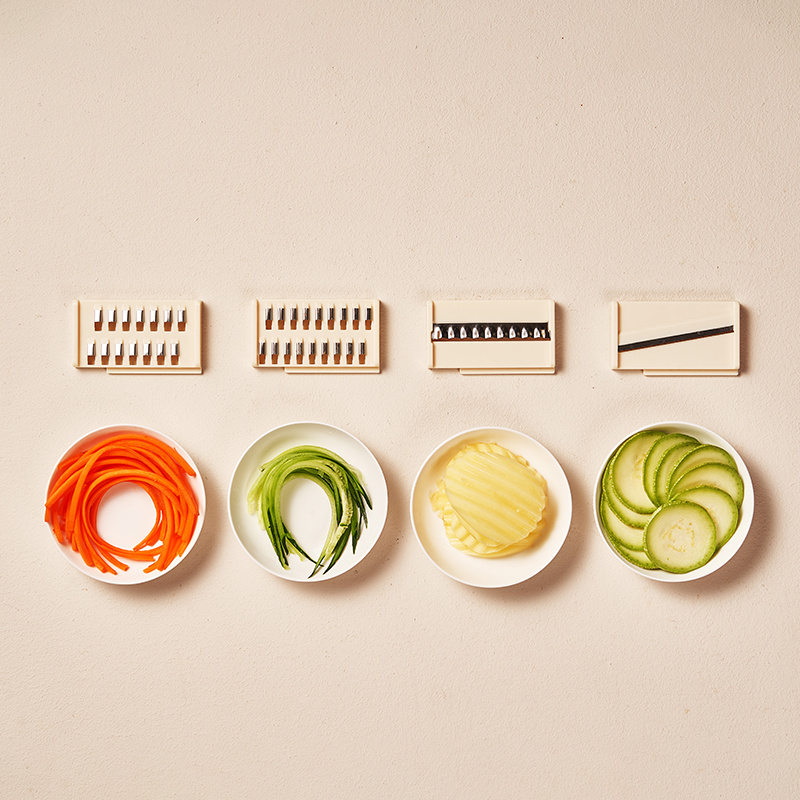 New Multifunction Vegetable Cutter With Basket And Brush Portable Slicer Chopper Kitchen Tools - Image 3